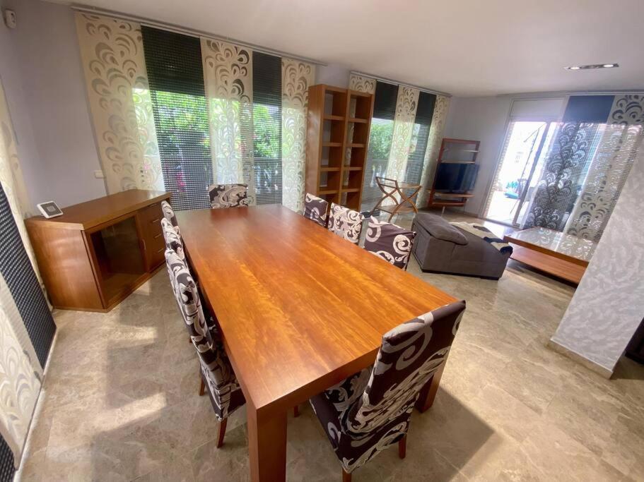 For A Stay Balears Beach 萨洛 外观 照片
