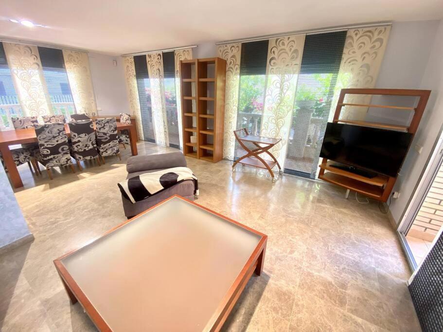 For A Stay Balears Beach 萨洛 外观 照片