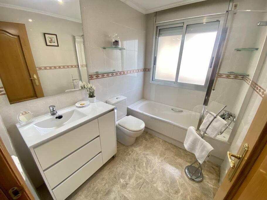 For A Stay Balears Beach 萨洛 外观 照片
